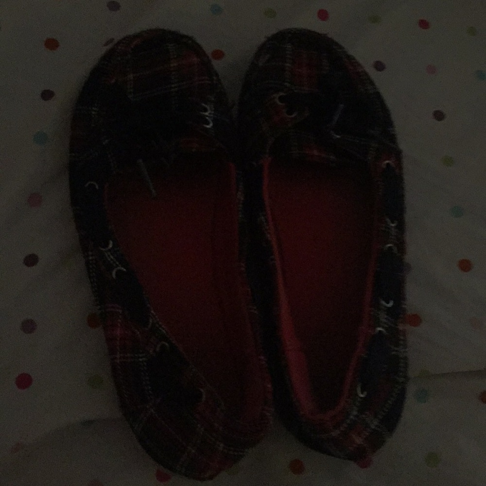 Cute size 2 shoes Flats
